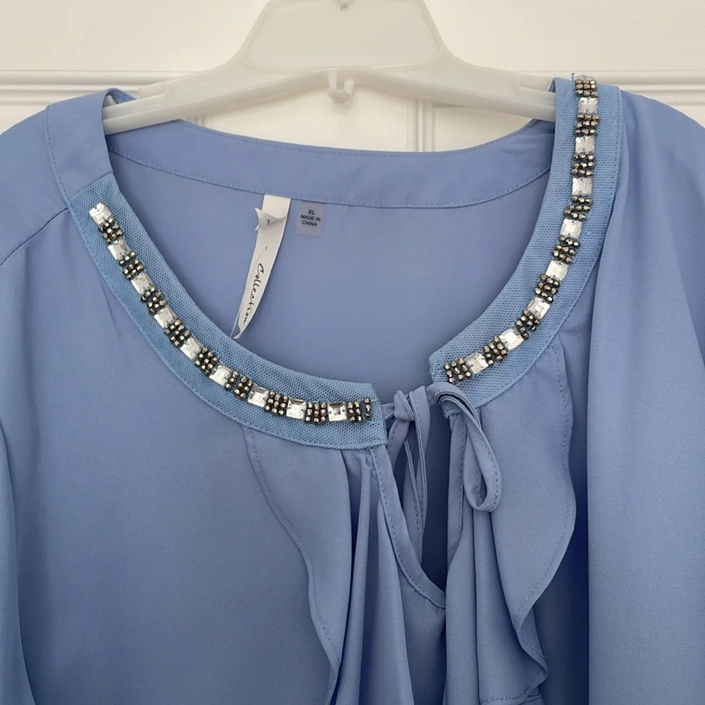 Blue blouse - Picture 2 of 2